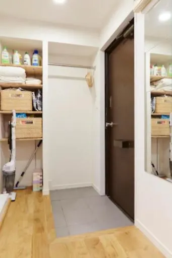 Dwell Urban 7A Apartment Tokyo